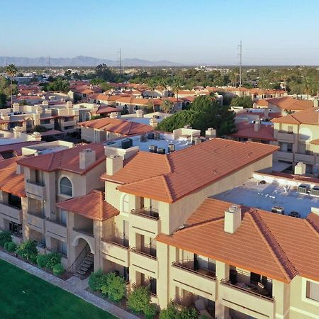 Mountain Vista Resort: Gated Community with Pools and Hiking Access Phoenix Exterior photo